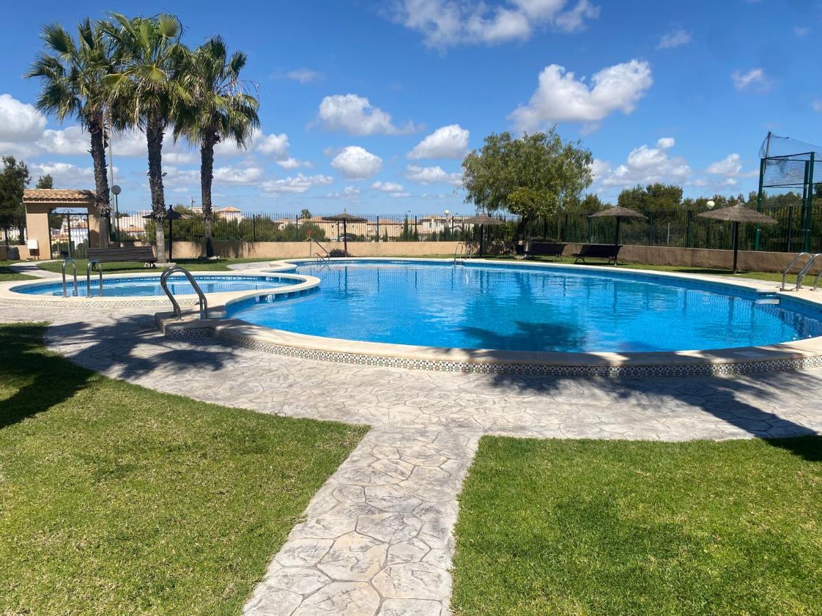 He Lago Sol Alicante Exterior photo